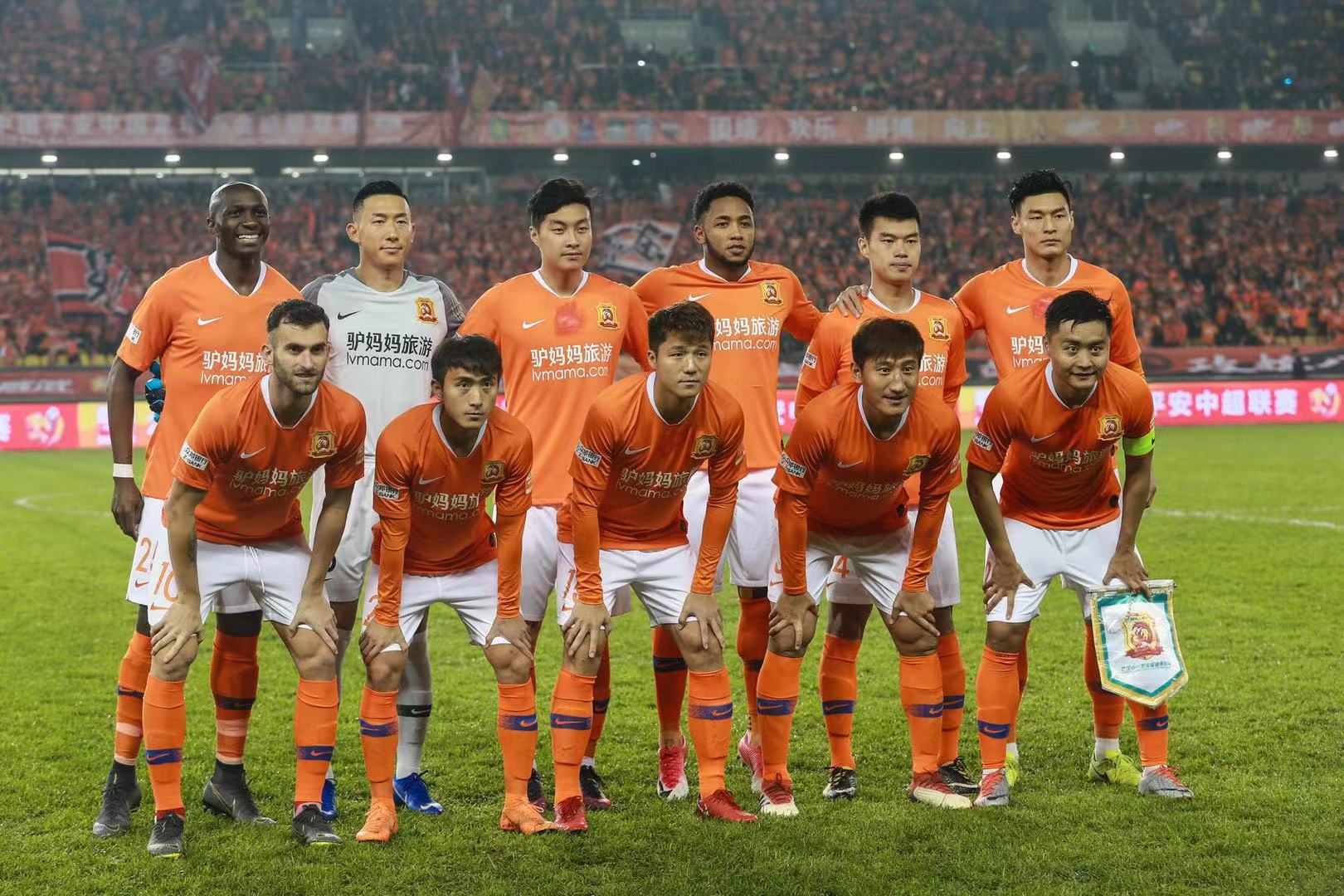 00万欧元 00万欧元