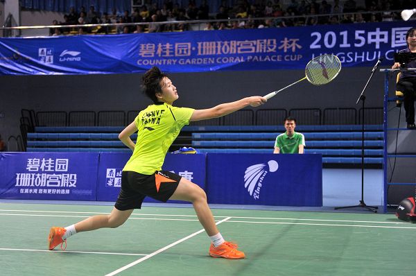 今日！NBA湖人VS老鹰，东契奇+詹姆斯出战成疑，CCTV5不转，两大平台直播