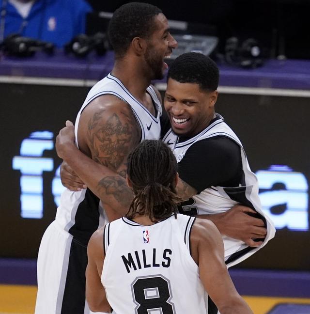 更像系统性 更像系统性