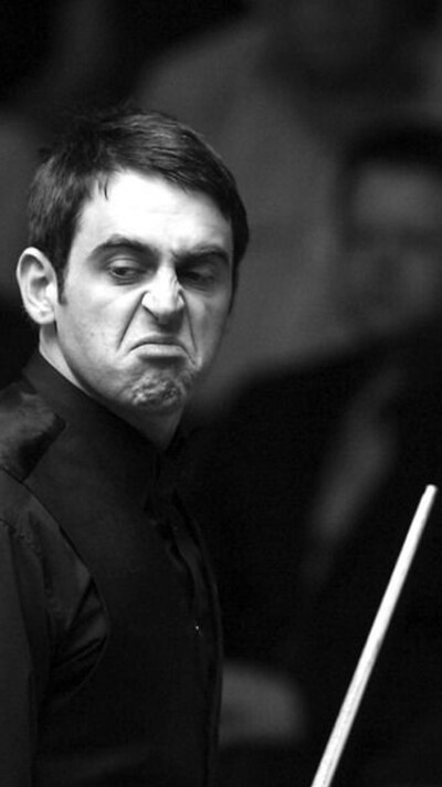 卫里扮演 卫里扮演